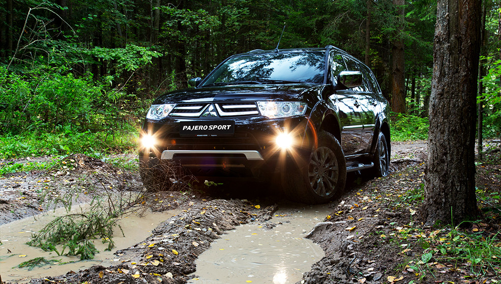 mitsubishi pajero sport new